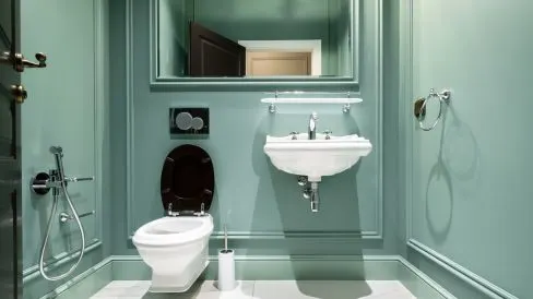 Toilet Sobha Sector 151 Noida